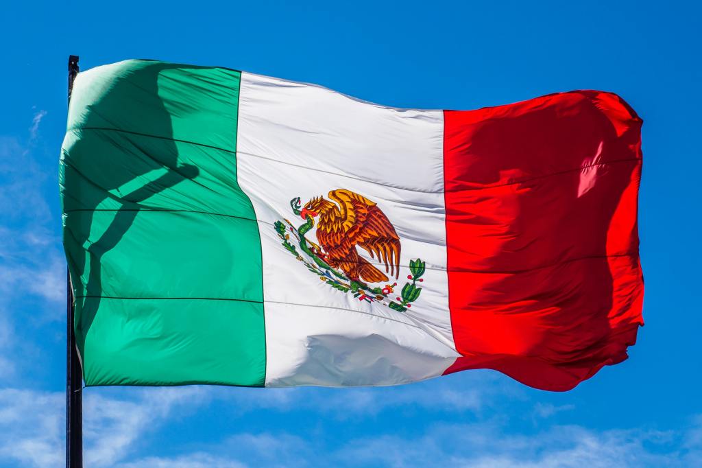 México volta a exigir visto de brasileiros